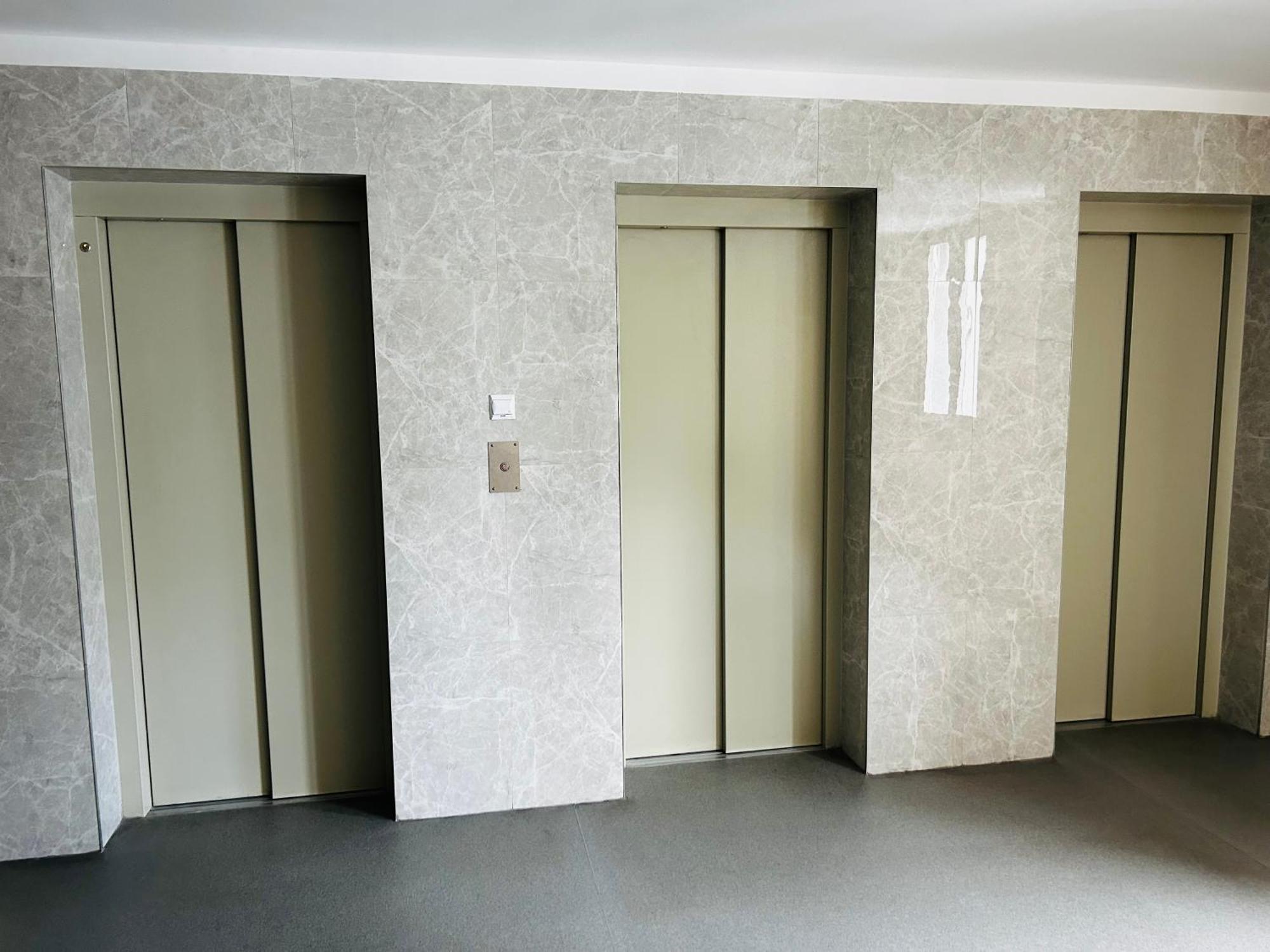 Sky Apartment Comfy Suite Pereca Warschau Exterior foto